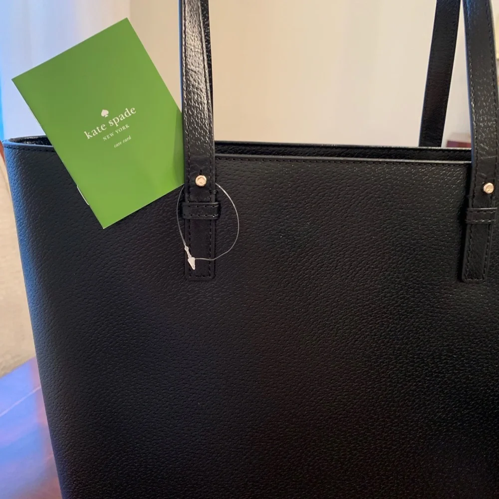 NWT‎ Kate Spade Sadie Tote